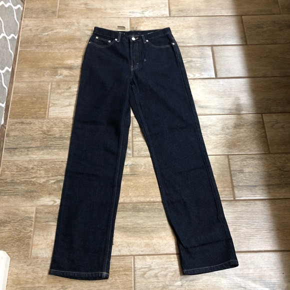 Tommy Hilfiger Dark Denim Jeans. Size 6 Long - Picture 3 of 3